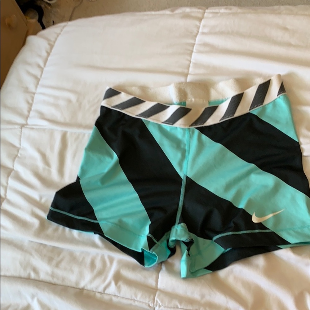 Nike pros compression shorts